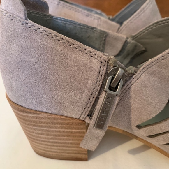 1.State Arnet Taupe Leather Cutout Ankle Booties Size 6M - Picture 5 of 16